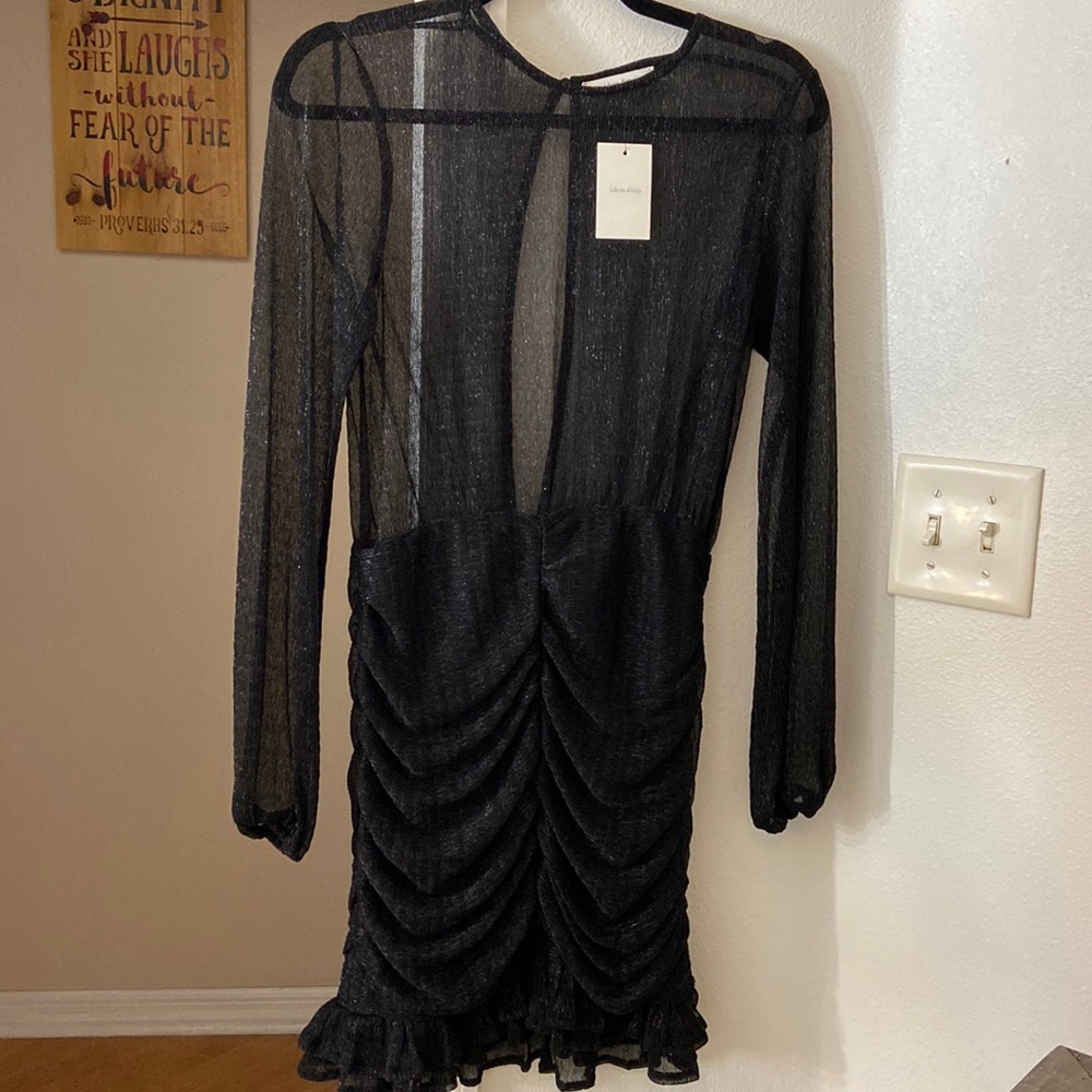 Beautiful and sexy black dress brand new ❤️❤️